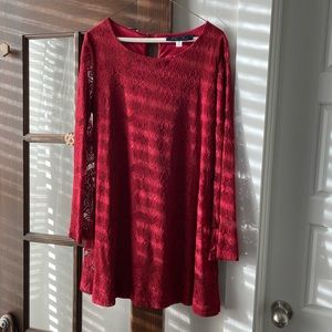 Red lace long sleeve dress 🌹